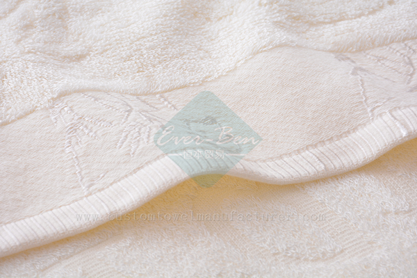 China Bulk Custom spa towels Manufacturer